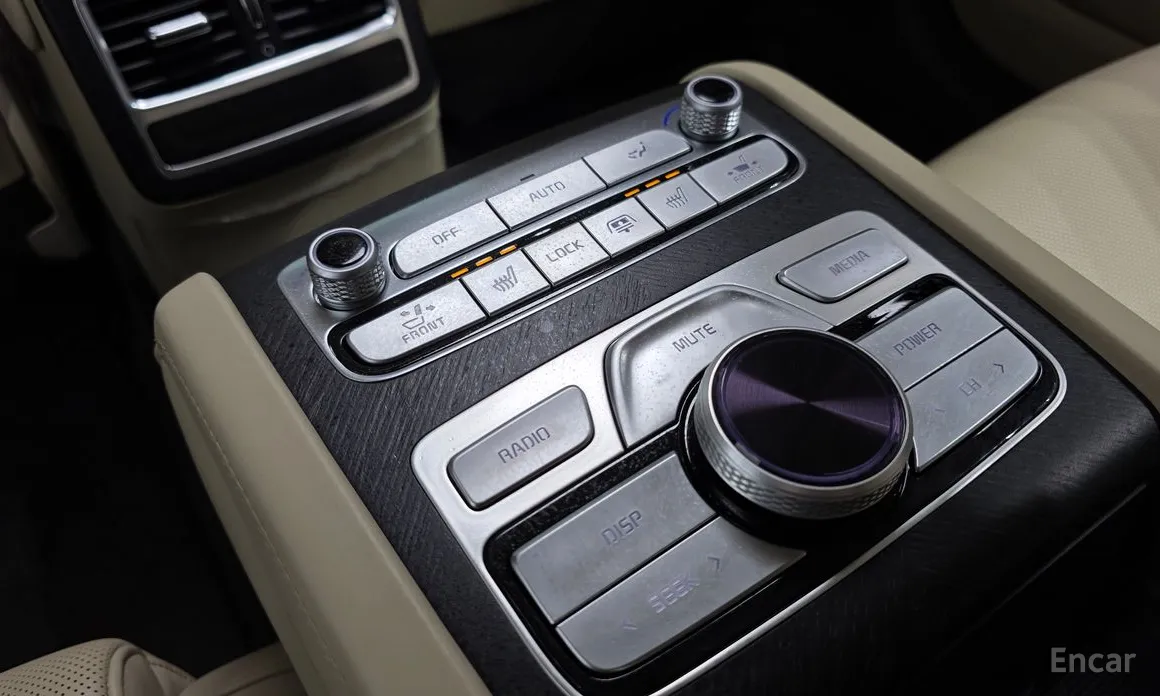 Фото 19 - Kia K9