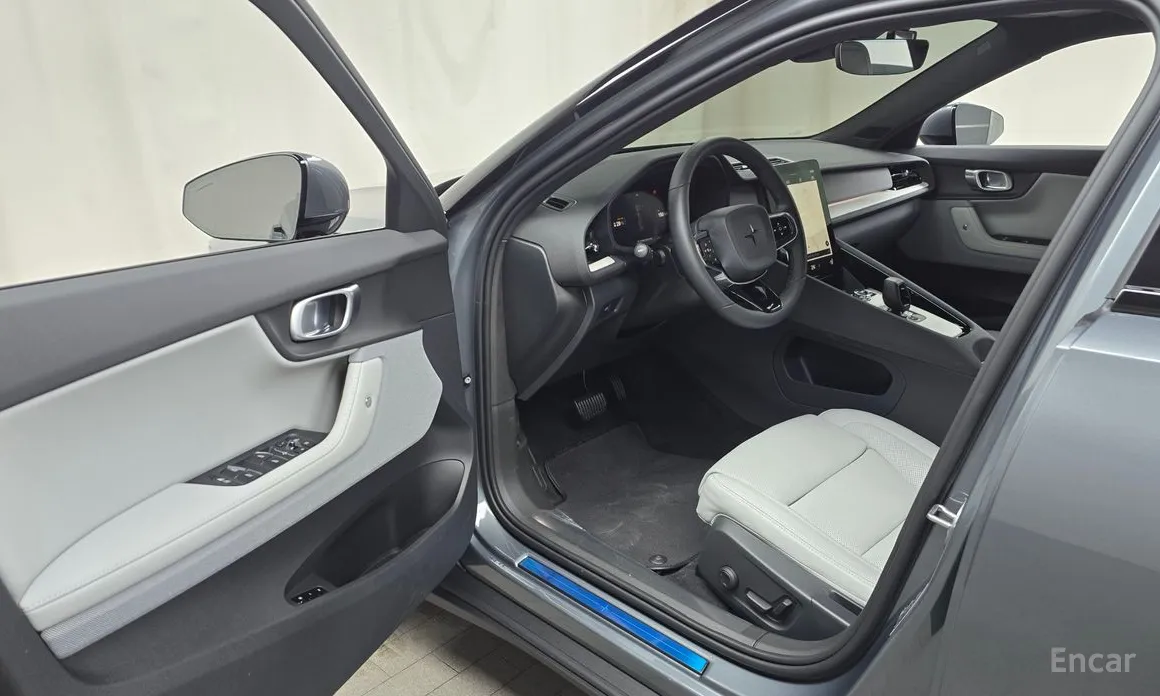 Фото 10 - Polestar 2