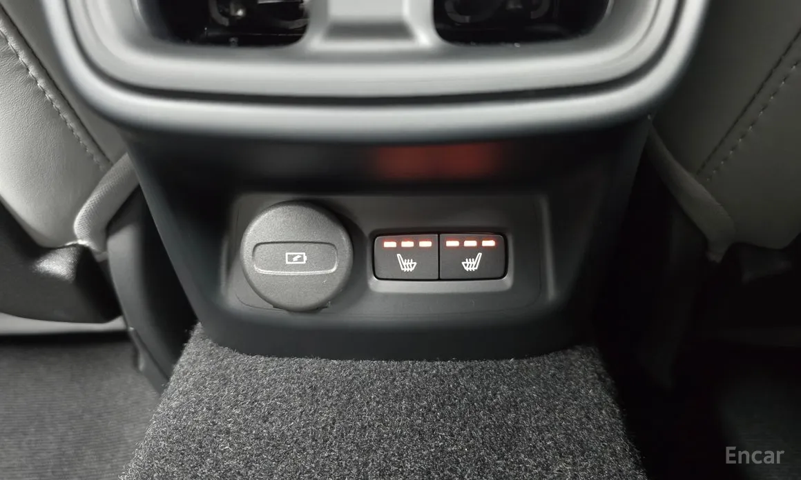 Фото 18 - Polestar 2