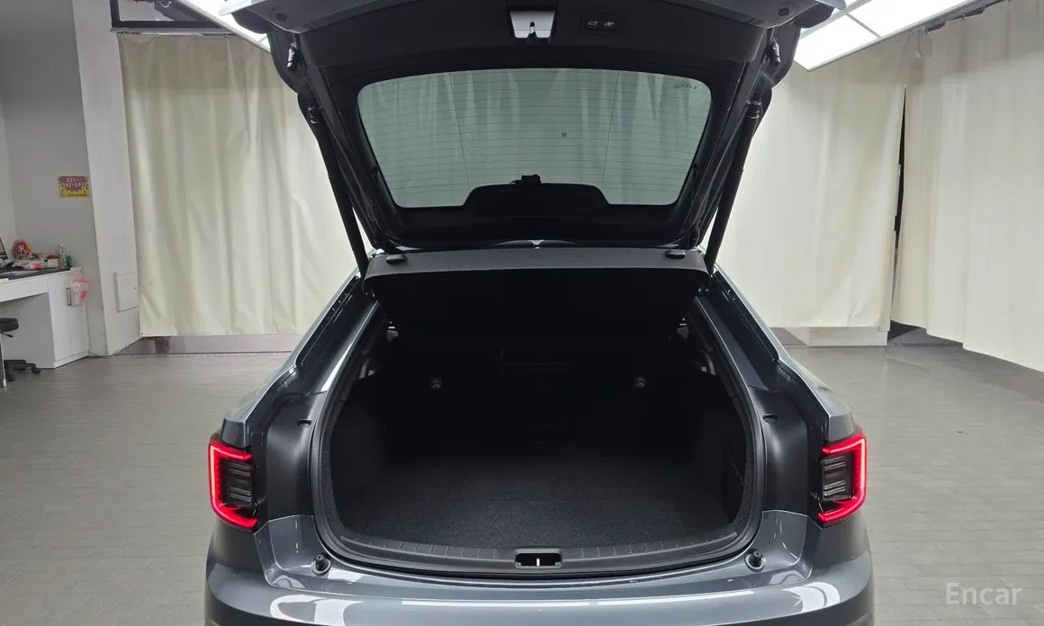 Фото 20 - Polestar 2