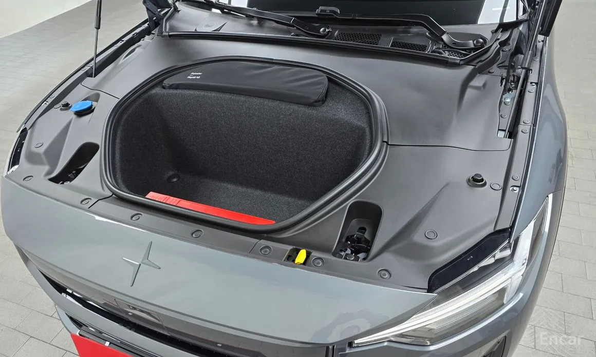 Фото 6 - Polestar 2