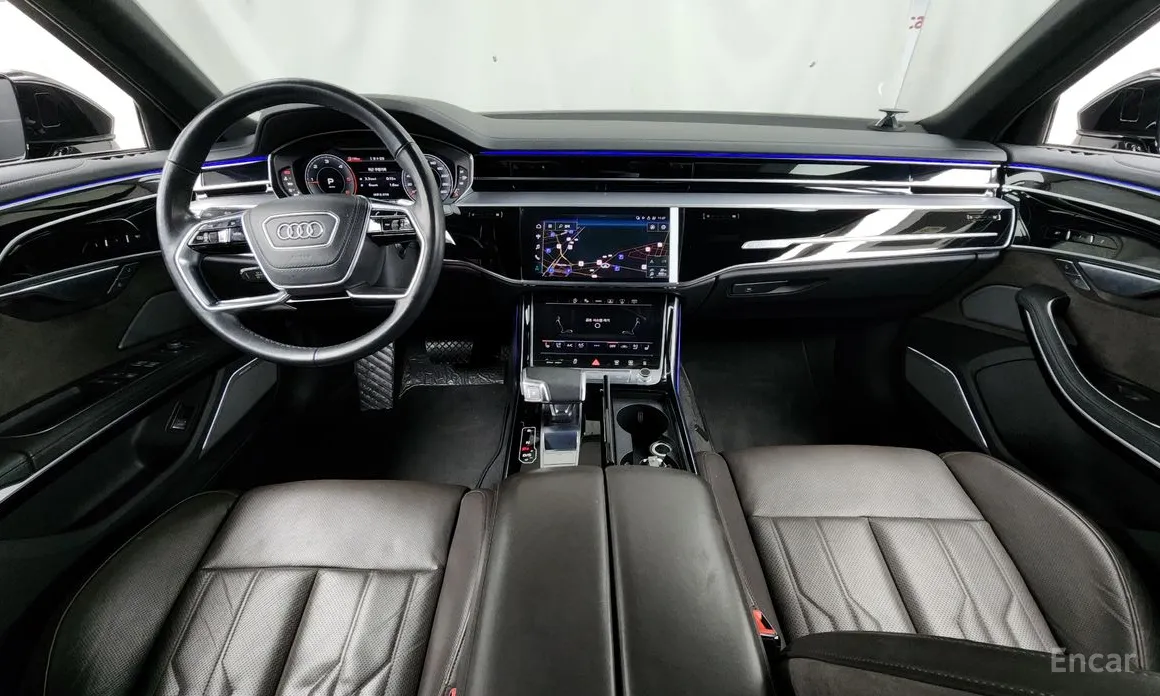 Фото 7 - Audi A8