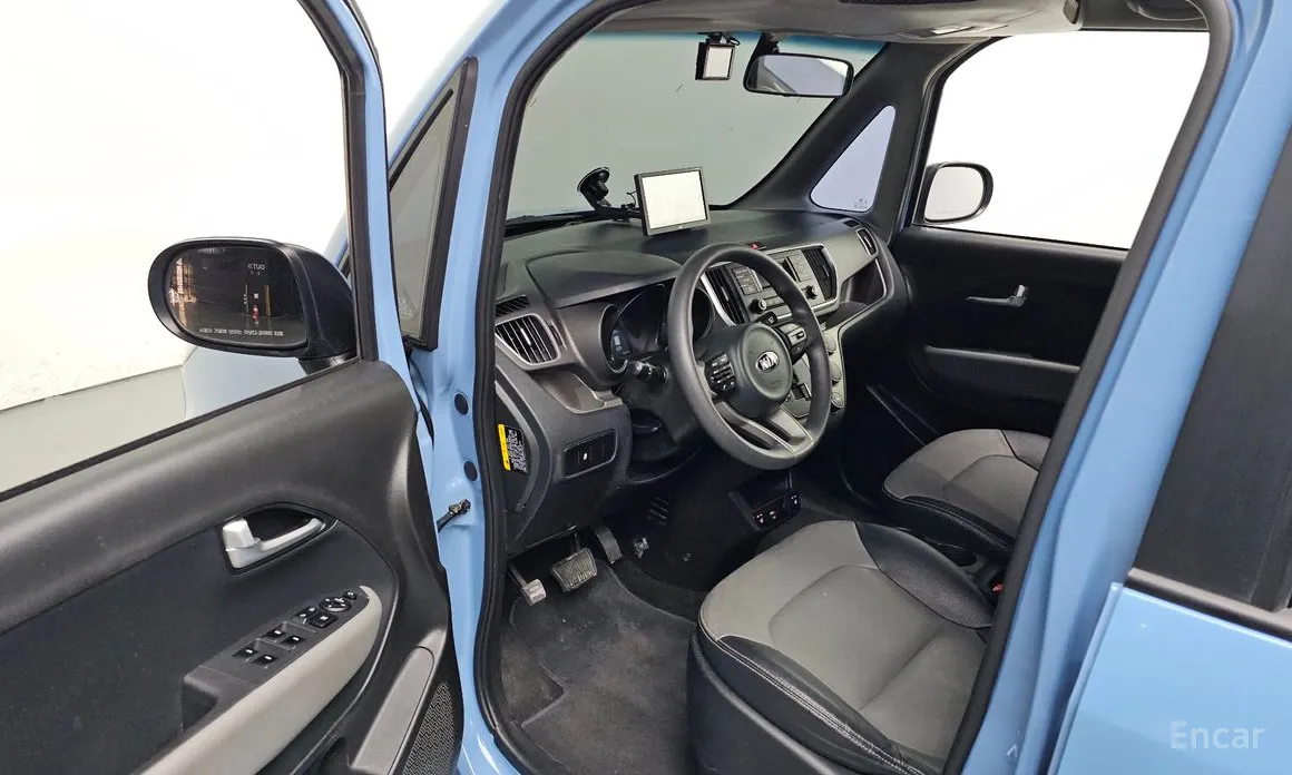 Фото 10 - Kia Ray