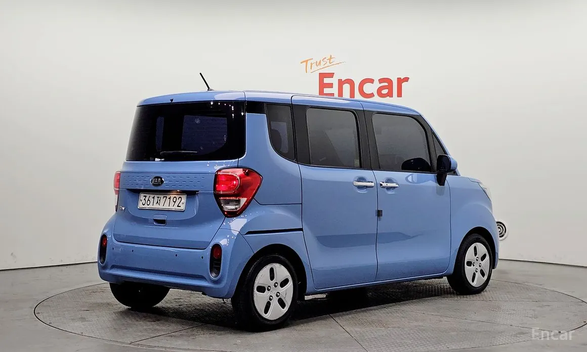 Фото 2 - Kia Ray