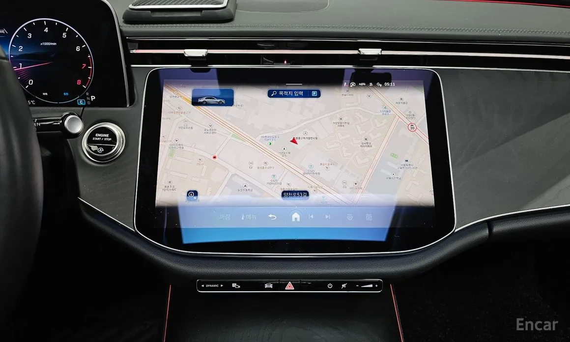 Фото 14 - Mercedes-Benz E-Class