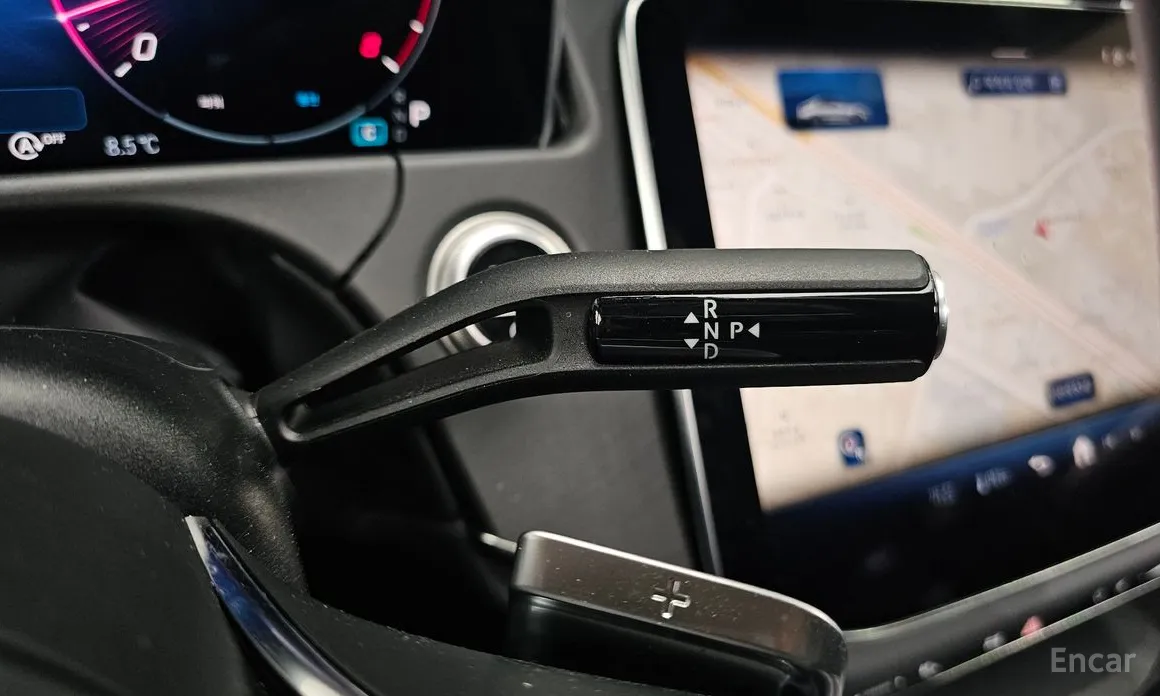 Фото 9 - Mercedes-Benz E-Class