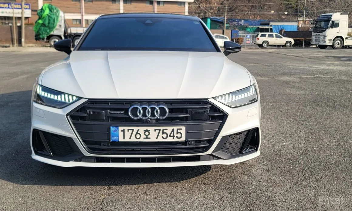 Фото 2 - Audi A7