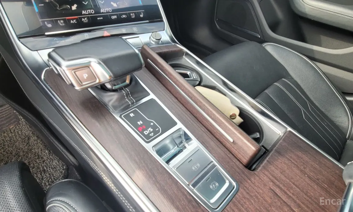 Фото 9 - Audi A7