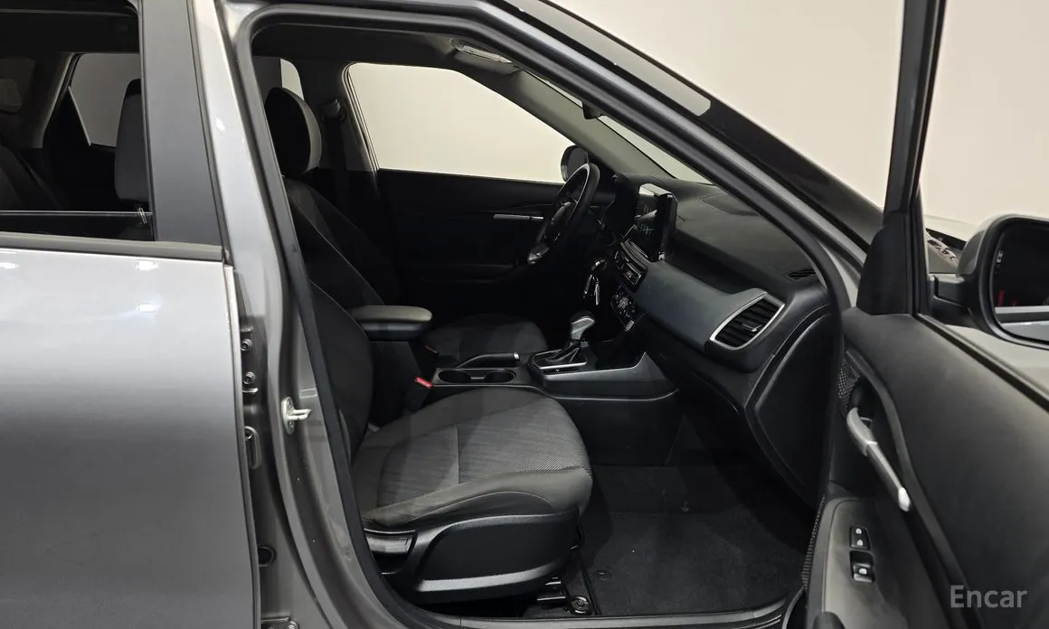 Фото 11 - Kia Seltos