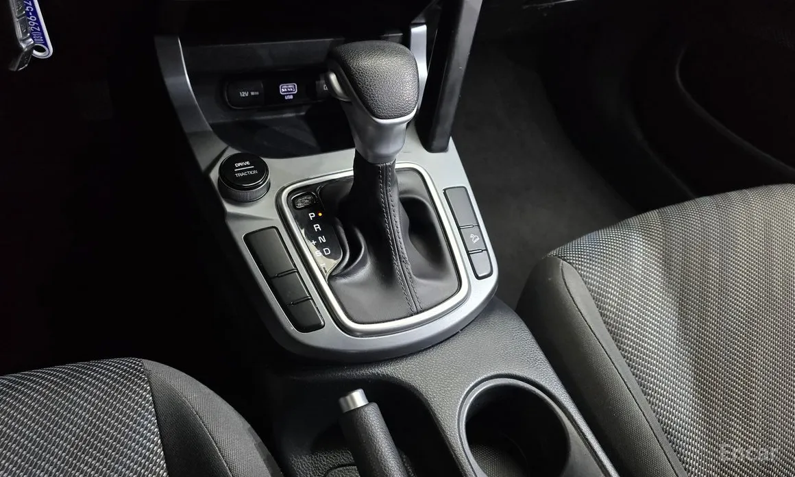 Фото 9 - Kia Seltos