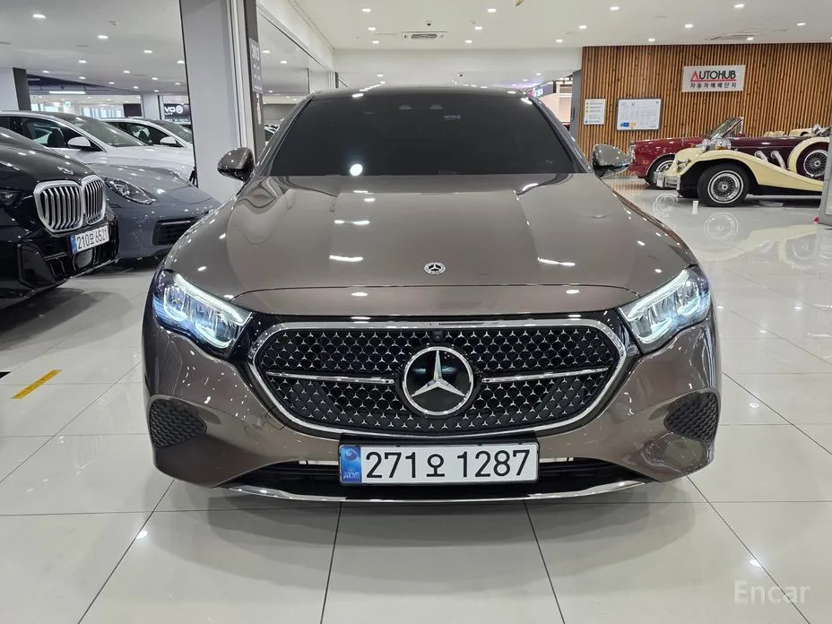 Фото 3 - Mercedes-Benz E-Class