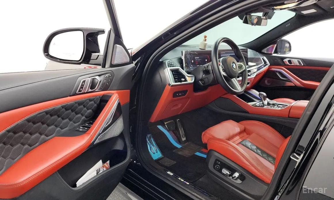 Фото 10 - BMW X6 M