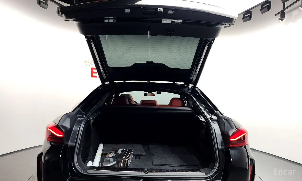 Фото 20 - BMW X6 M