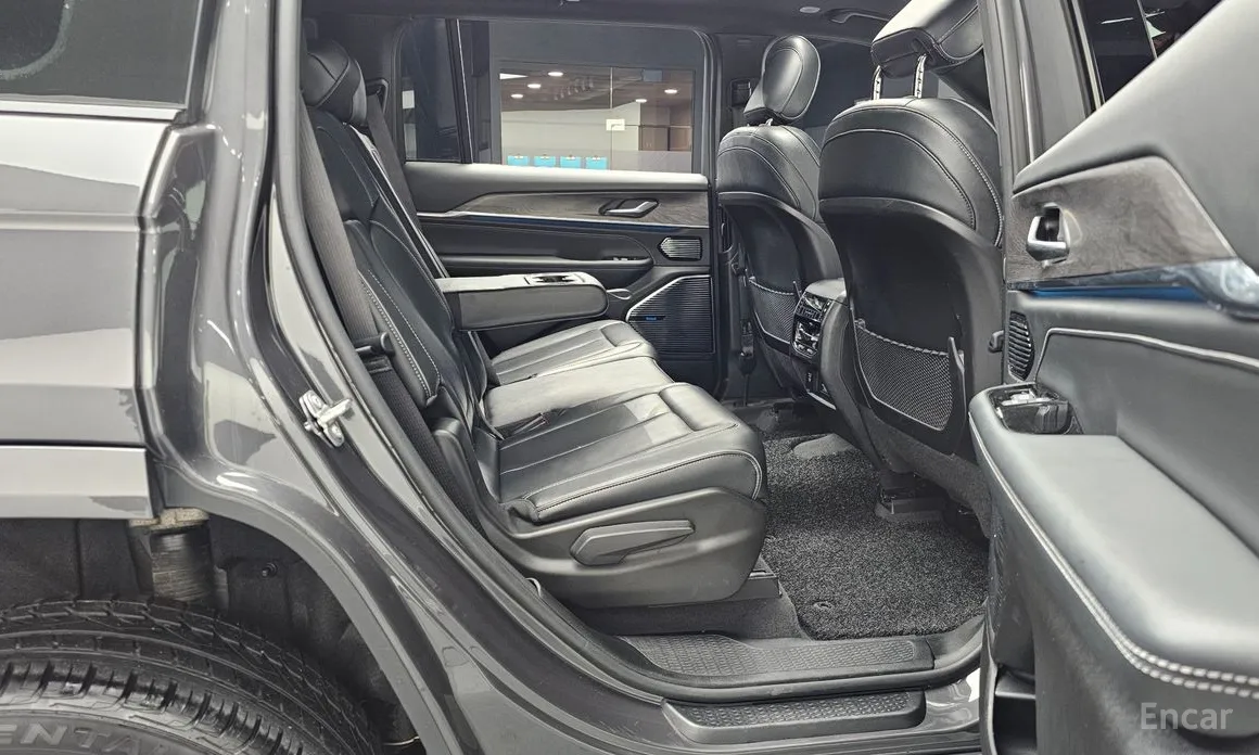 Фото 12 - Jeep Cherokee