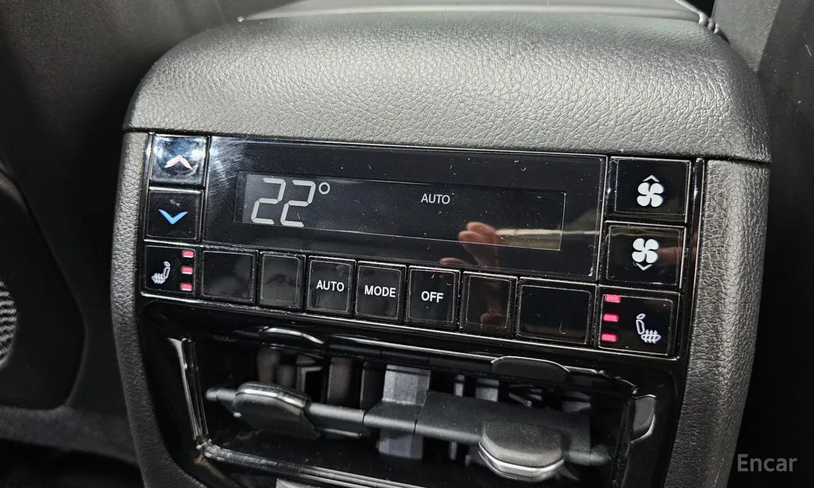 Фото 17 - Jeep Cherokee