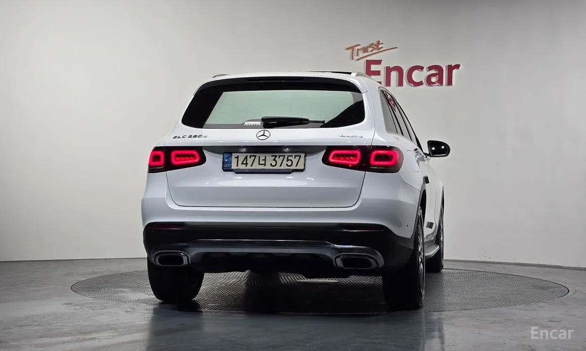 Фото 4 - Mercedes-Benz GLC-Class