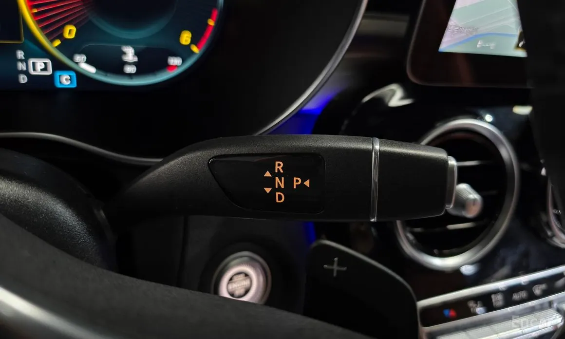 Фото 9 - Mercedes-Benz GLC-Class