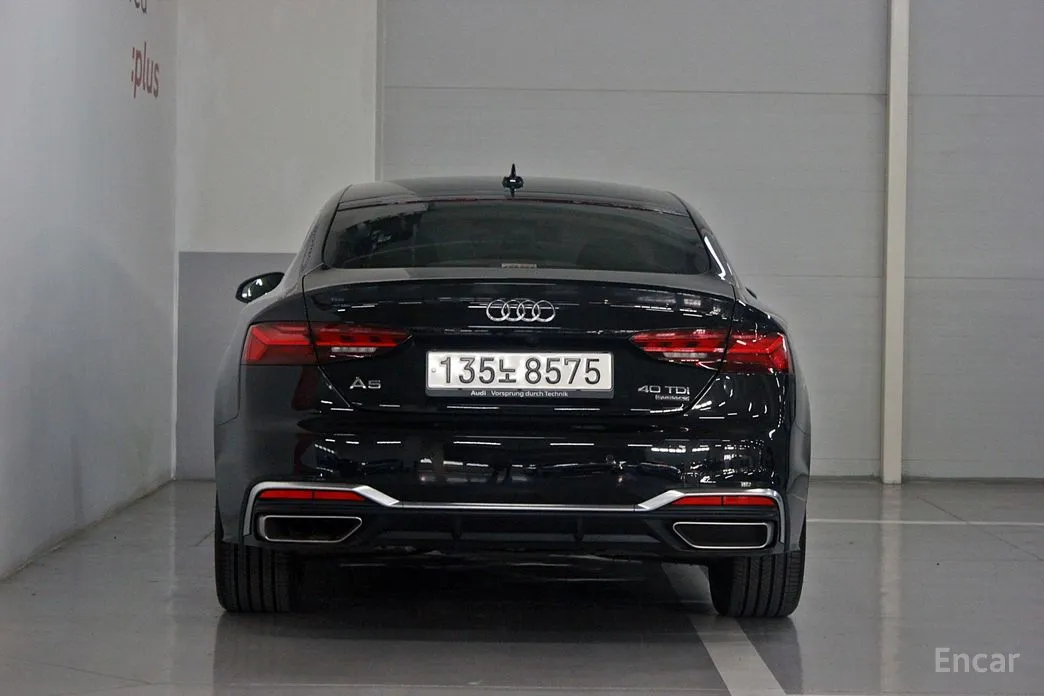 Фото 4 - Audi A5