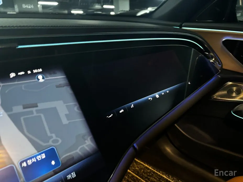 Фото 12 - Mercedes-Benz E-Class