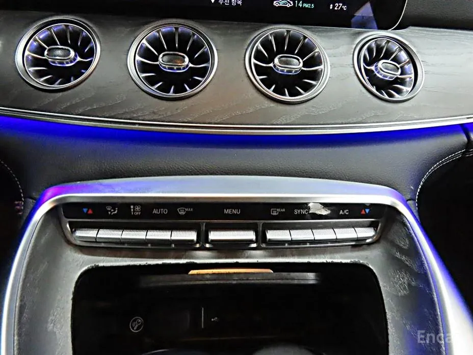 Фото 11 - Mercedes-Benz AMG GT