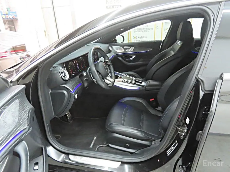 Фото 5 - Mercedes-Benz AMG GT