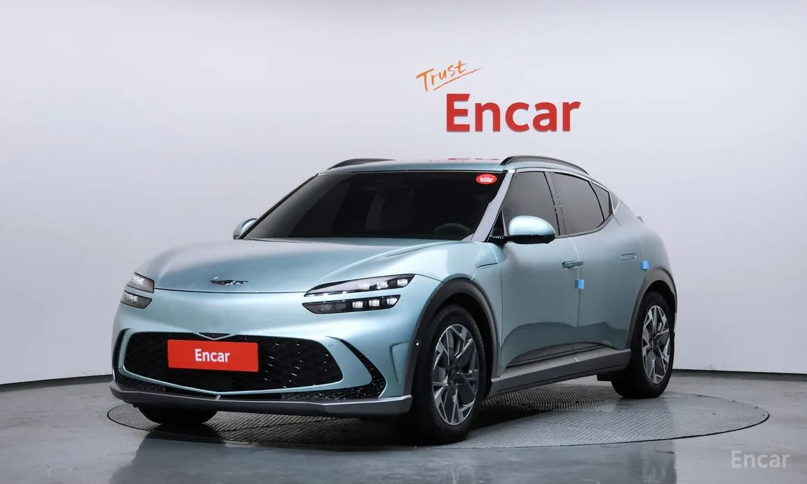 Фото 1 - Genesis GV60