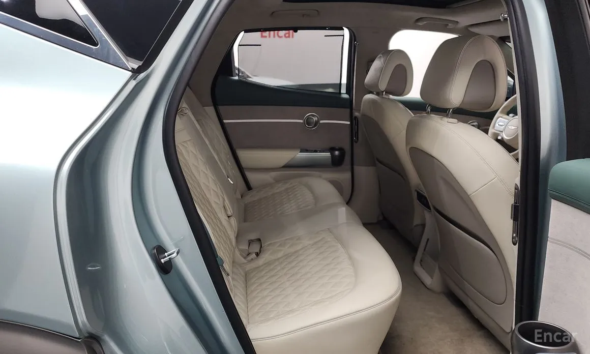 Фото 12 - Genesis GV60