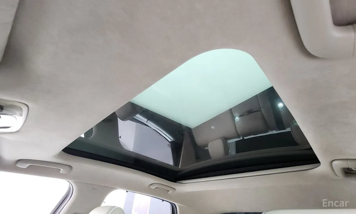 Фото 18 - Genesis GV60