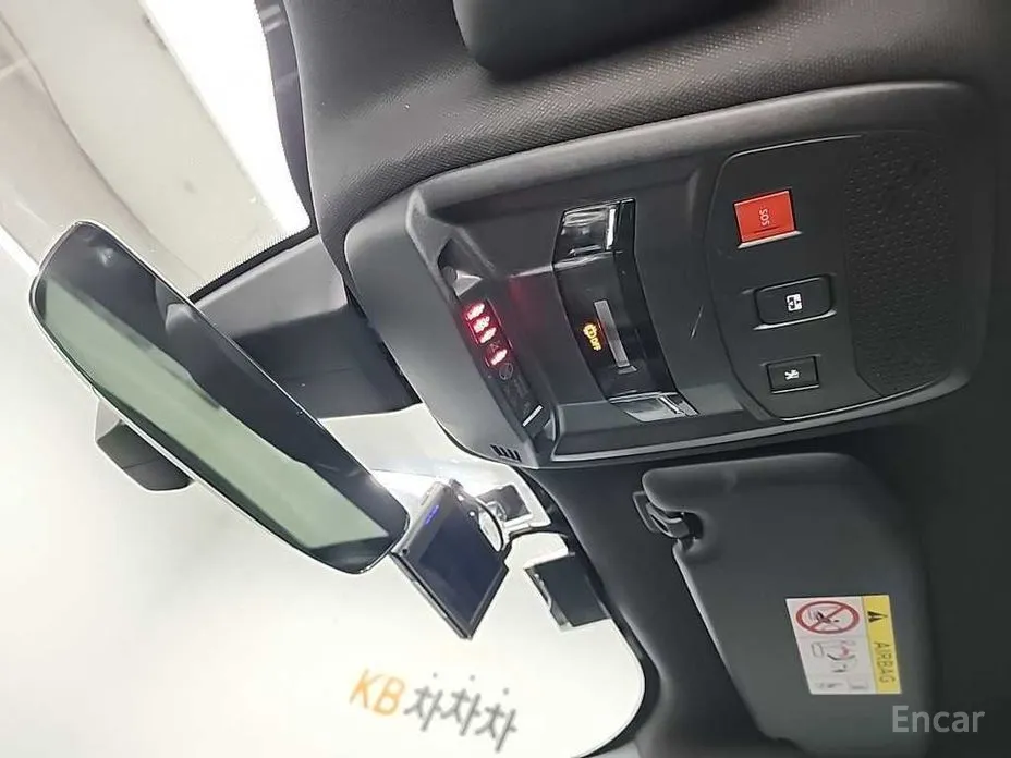 Фото 16 - Peugeot 2008