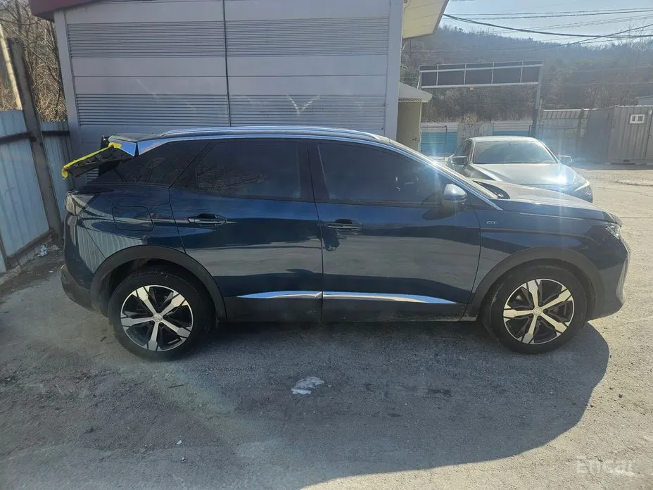 Фото 18 - Peugeot 3008