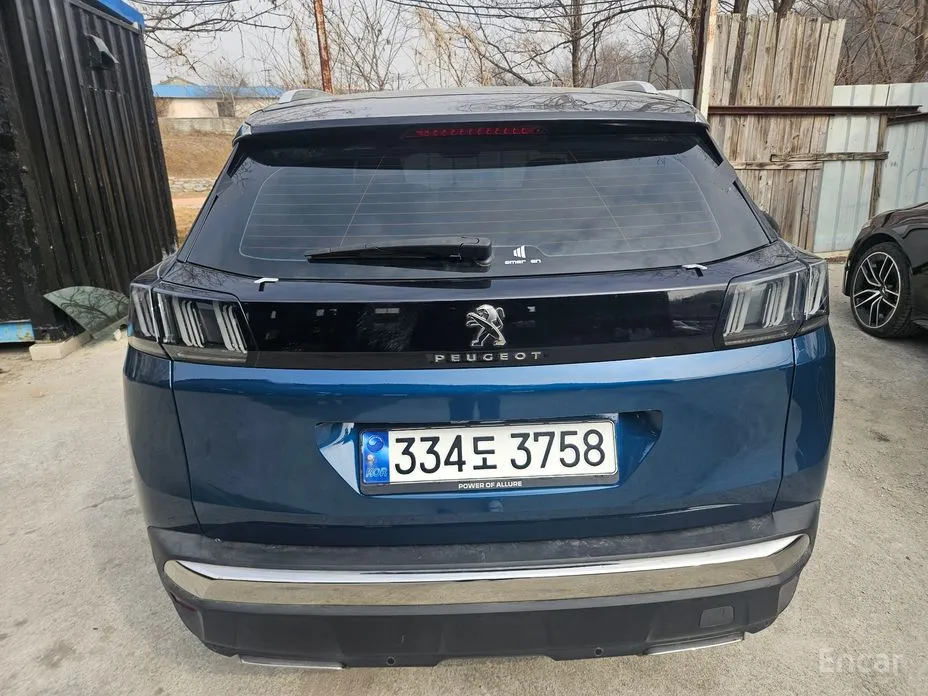 Фото 8 - Peugeot 3008