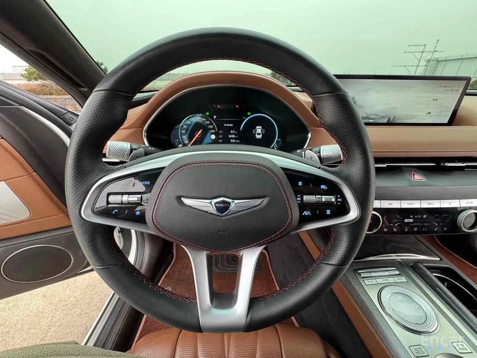 Фото 16 - Genesis G80