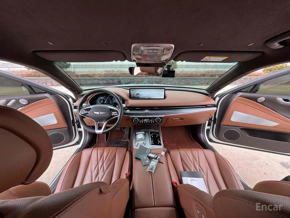 Фото 7 - Genesis G80