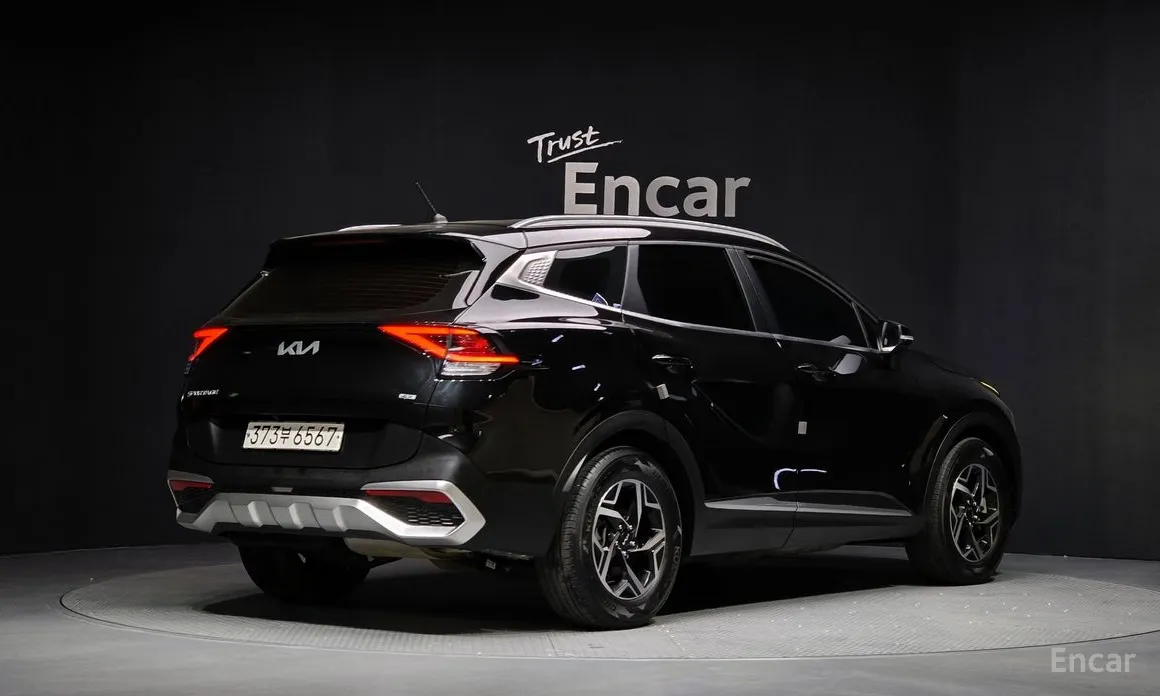 Фото 2 - Kia Sportage