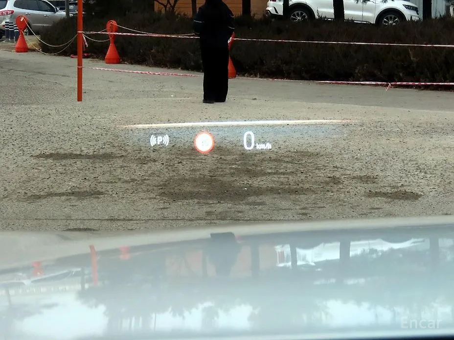 Фото 10 - BMW i7