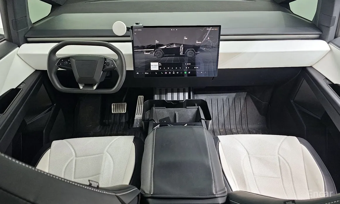 Фото 7 - Tesla Cybertruck