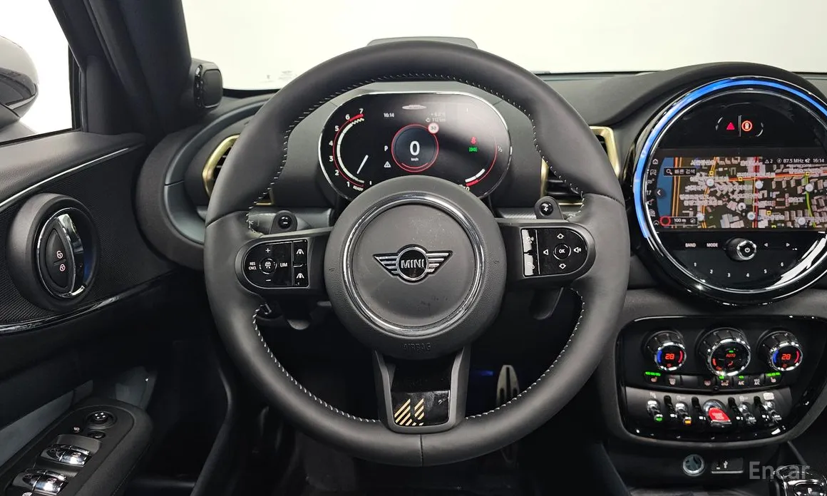 Фото 13 - Mini Clubman