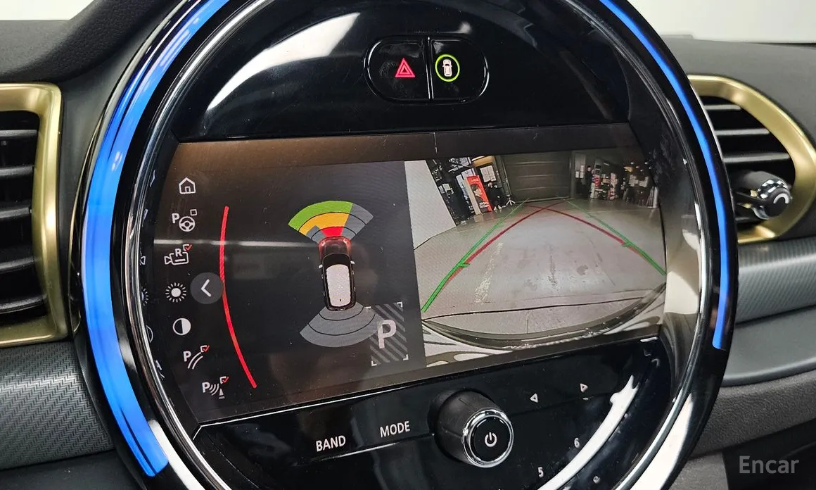 Фото 15 - Mini Clubman