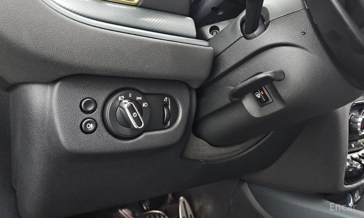 Фото 18 - Mini Clubman