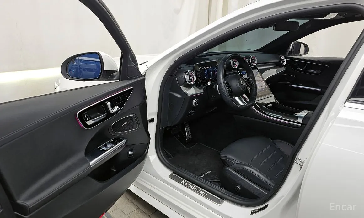 Фото 10 - Mercedes-Benz C-Class