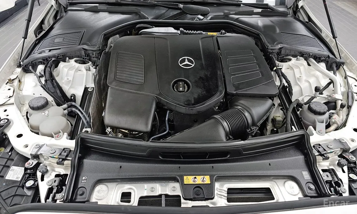 Фото 6 - Mercedes-Benz C-Class