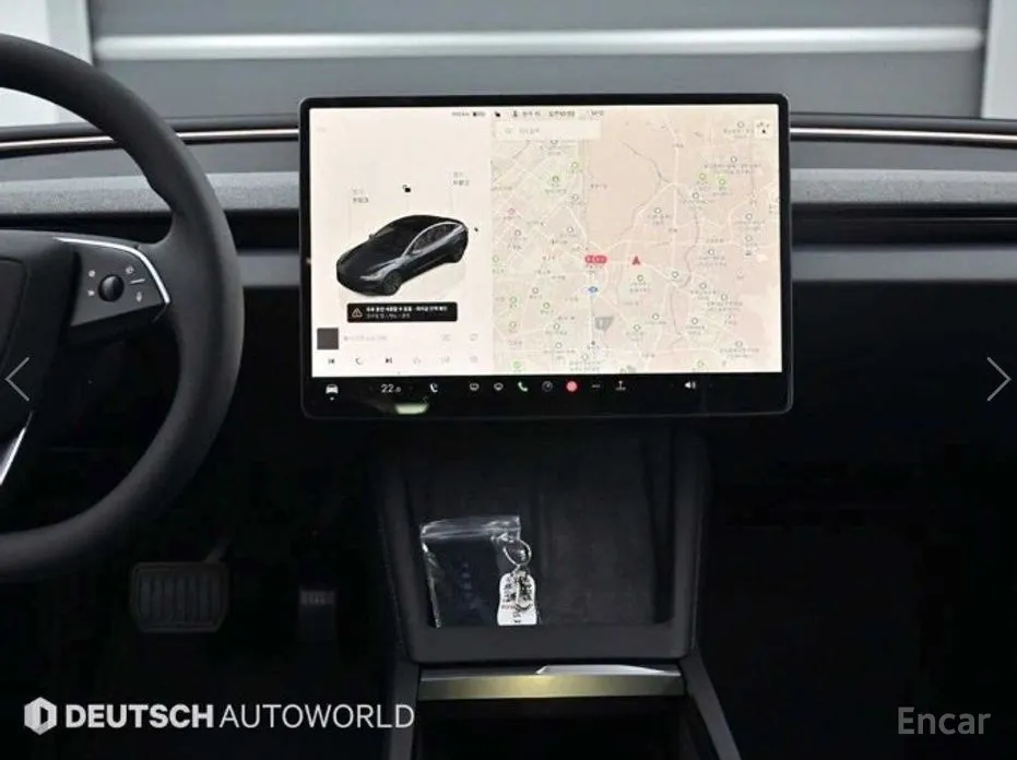 Фото 14 - Tesla Model 3