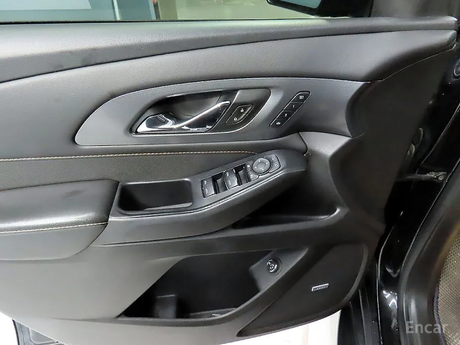 Фото 14 - Chevrolet Traverse