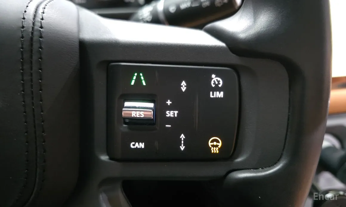 Фото 16 - Land Rover Defender