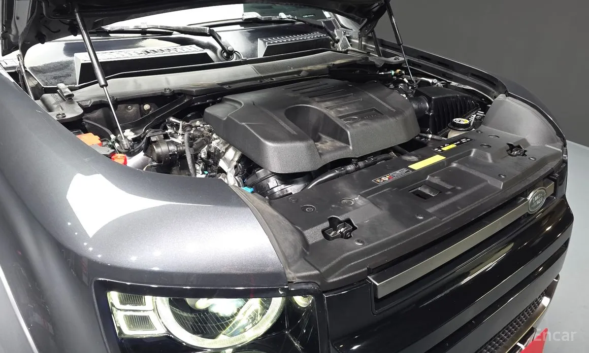 Фото 6 - Land Rover Defender