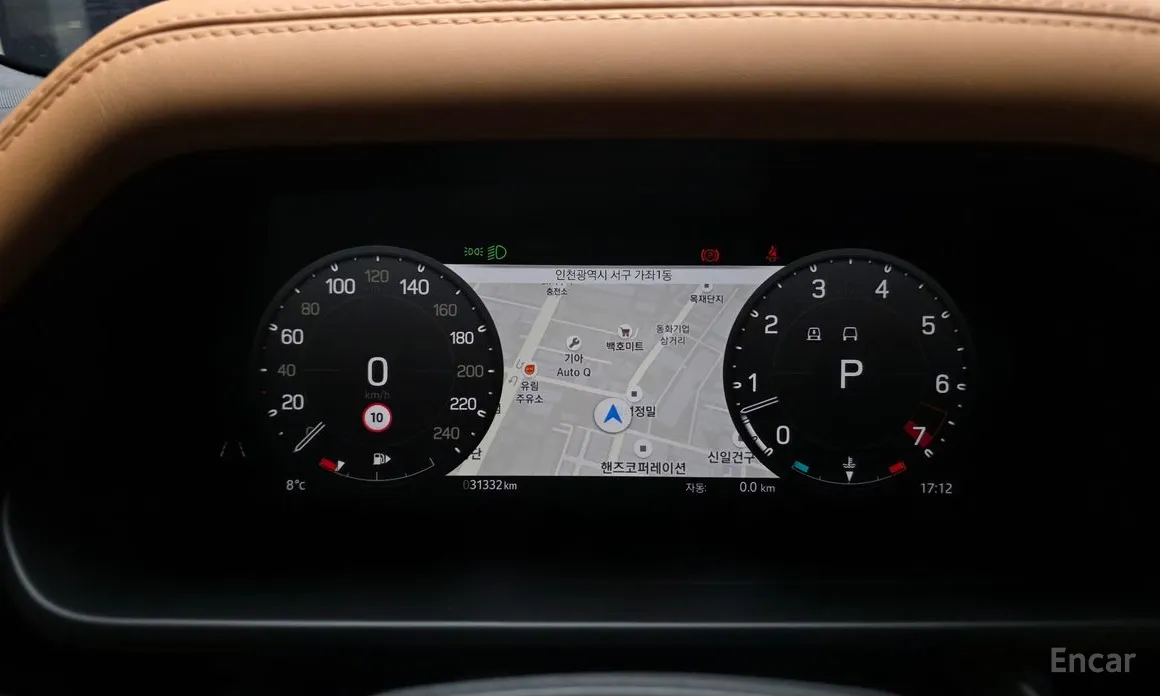 Фото 8 - Land Rover Defender