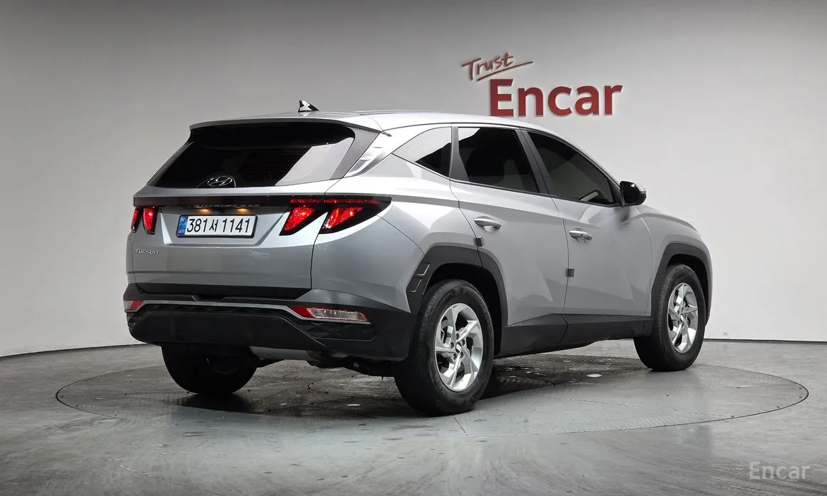 Фото 2 - Hyundai Tucson