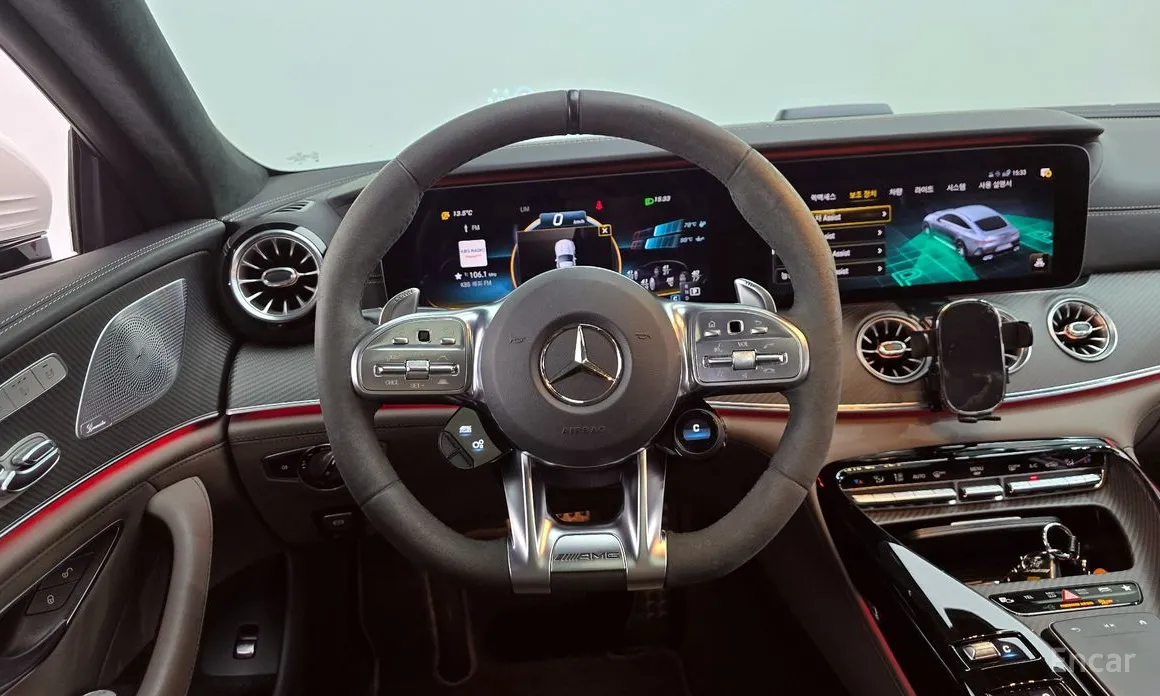 Фото 13 - Mercedes-Benz AMG GT