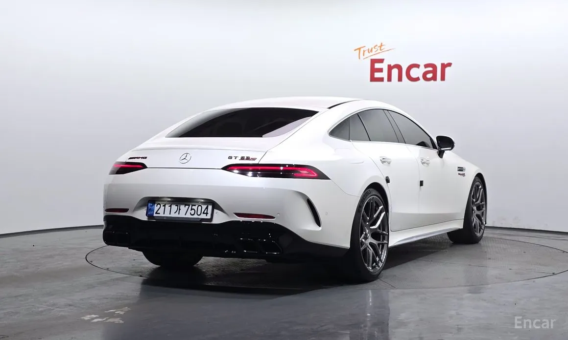 Фото 2 - Mercedes-Benz AMG GT