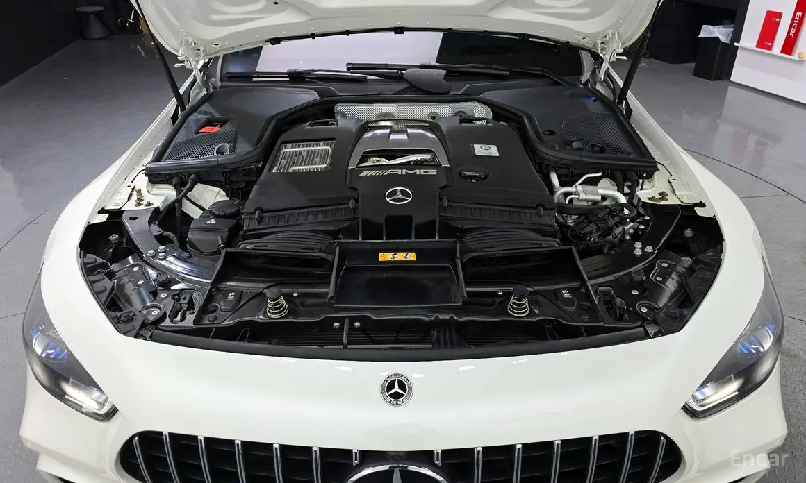 Фото 6 - Mercedes-Benz AMG GT